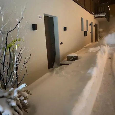 Clara Horská chata *